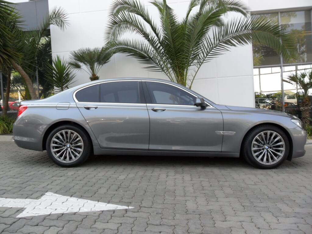 15 Interesting Facts Armoured Vehicles Bulletproof Sedan