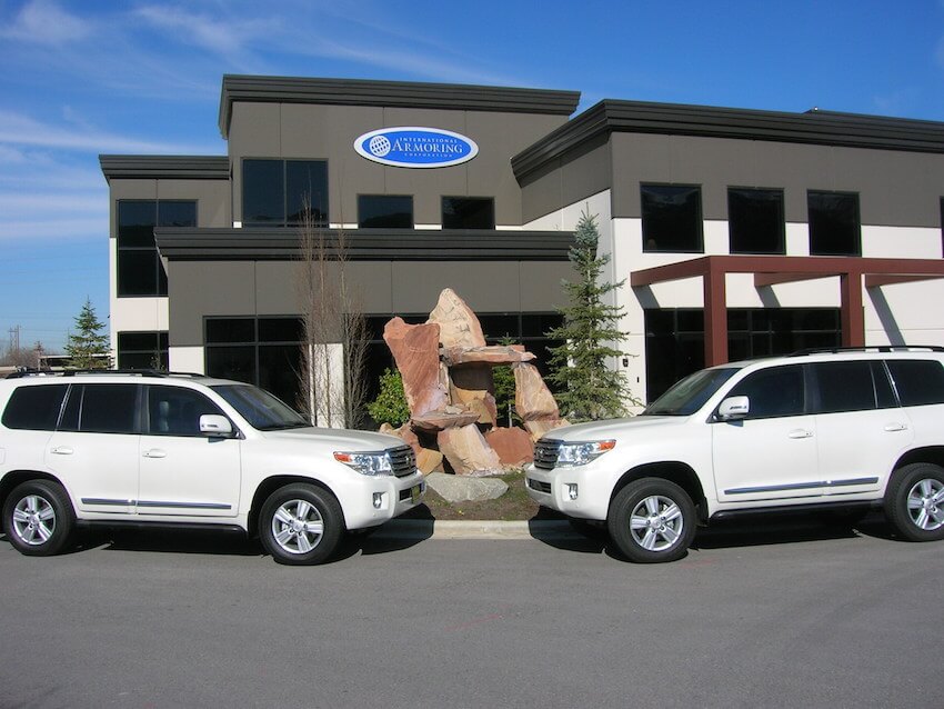 Rent an armored car Landcruisers