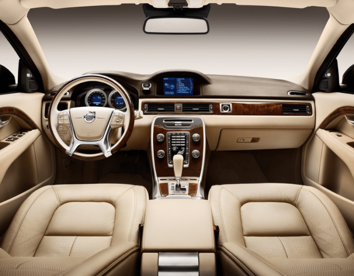 Bulletproof Volvo S80 front view